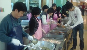 2010-01-13 김천교육청어머니합창단 작은 음악회 및 무료급식 이미지