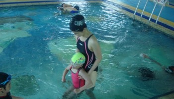 소아수중운동치료 실시 이미지